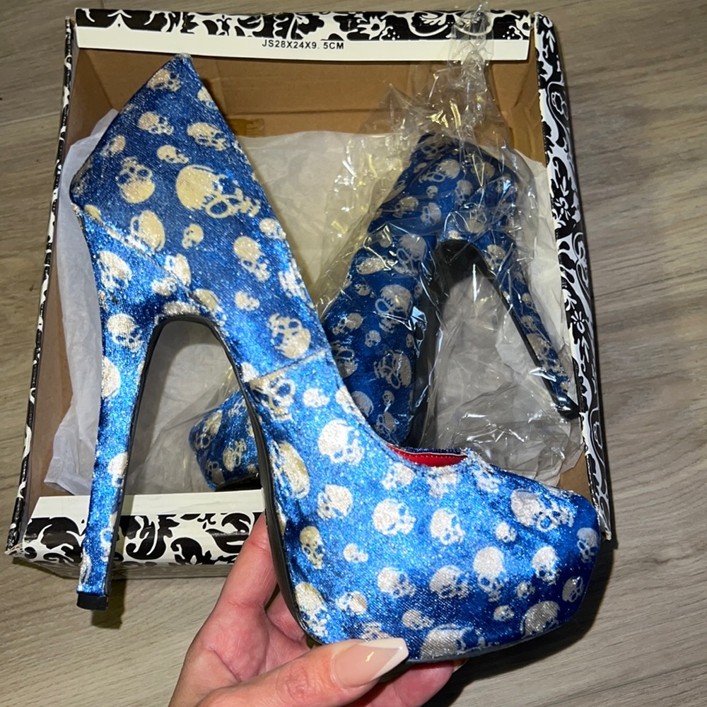 New high heels